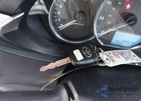 2014 Toyota Corolla Le z USA, uszkodzony, nr VIN 2T1BURHEXEC041850